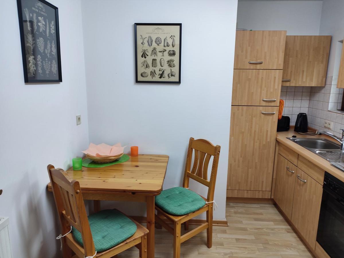 Fuchs & Hase Apartment